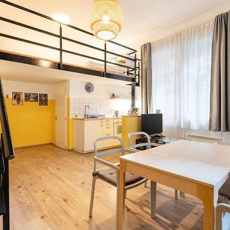 Charming Studio In The Heart Of The Jewish Quarter W41 Yellow บูดาเปสต์ ภายนอก รูปภาพ