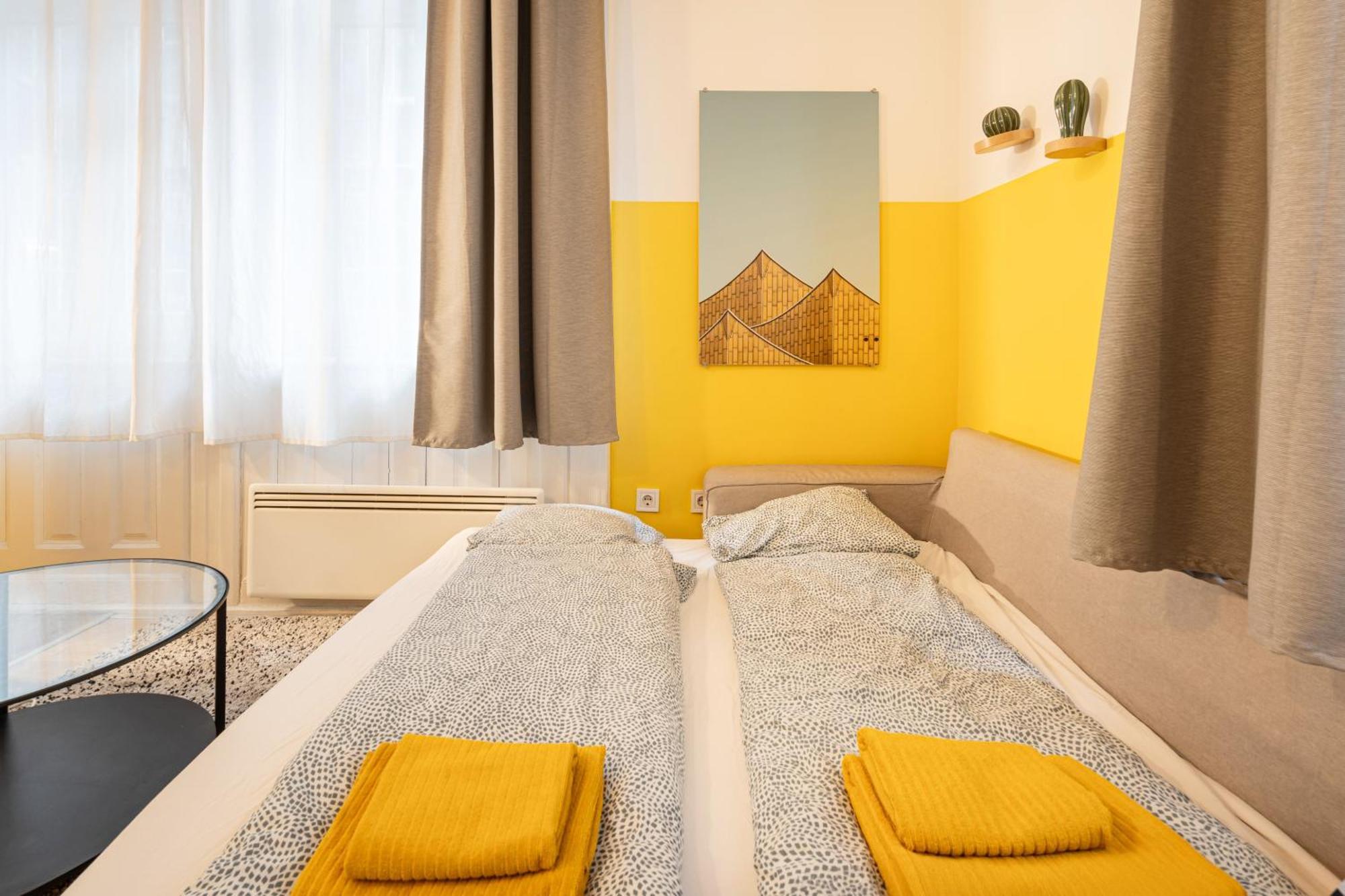 Charming Studio In The Heart Of The Jewish Quarter W41 Yellow บูดาเปสต์ ภายนอก รูปภาพ