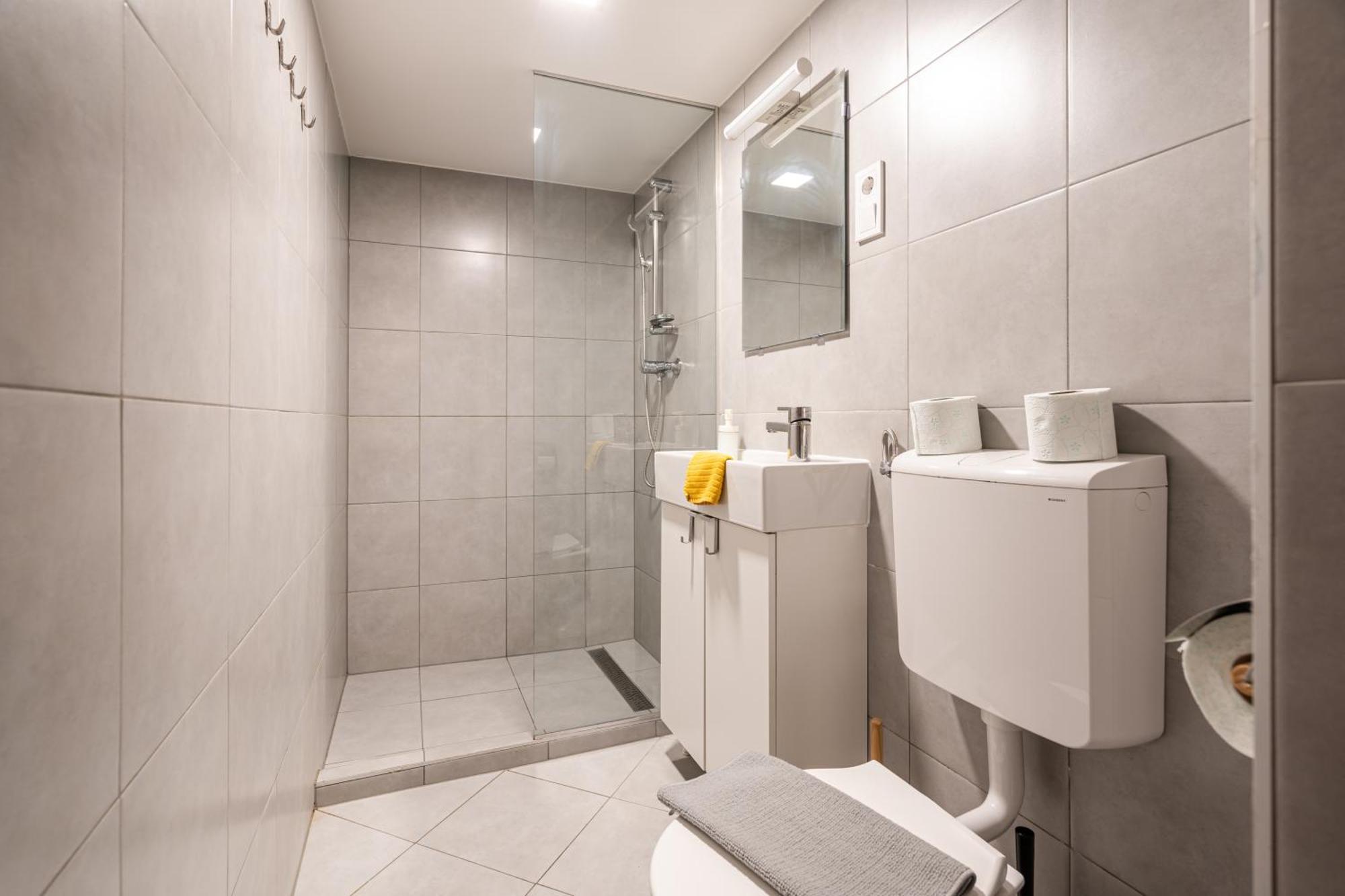 Charming Studio In The Heart Of The Jewish Quarter W41 Yellow บูดาเปสต์ ภายนอก รูปภาพ